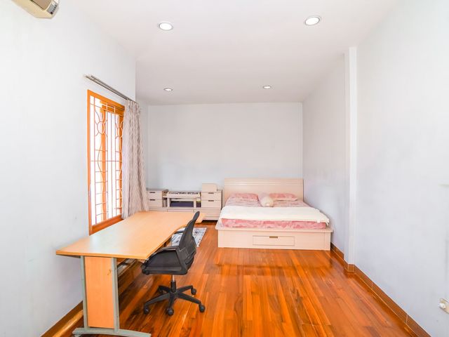 place photo 40