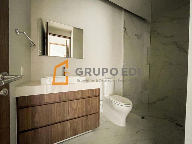 place photo 48