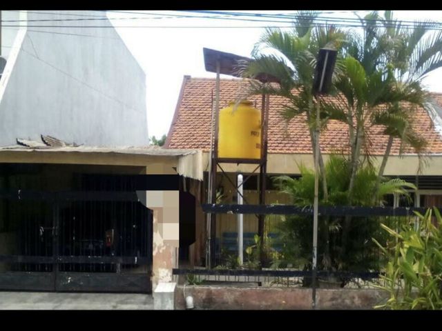 Dijual rumah di taman Kendangsari surabaya