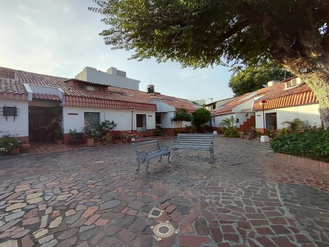 place photo 23
