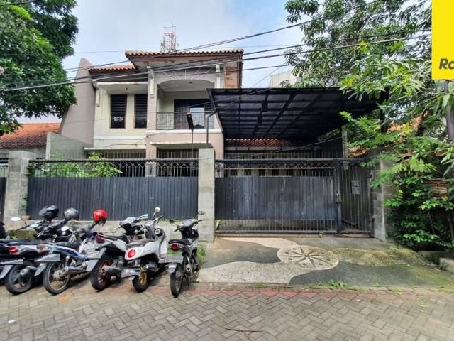 Disewakan Rumah 2lt di Jl Ngagel Jaya Utara, Surabaya