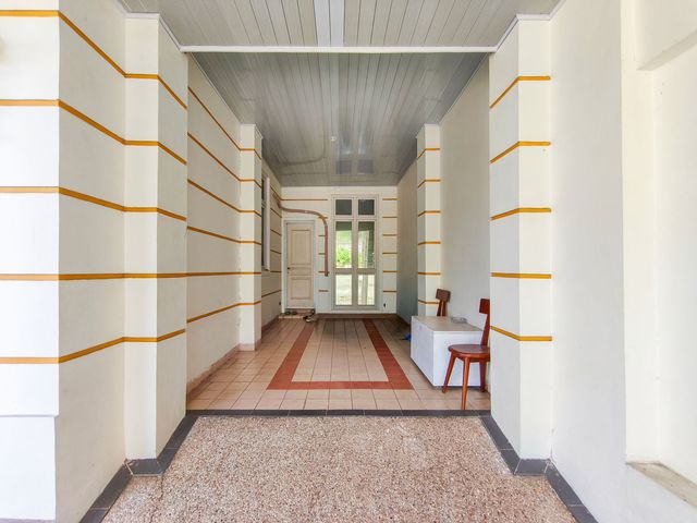 place photo 69