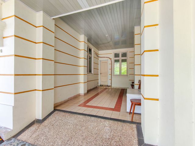 place photo 70