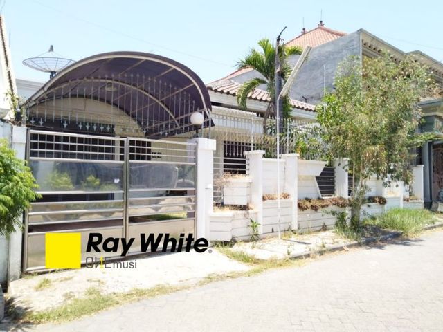 Dijual Rumah Dharmahusada Utara Masih Sangat Bagus