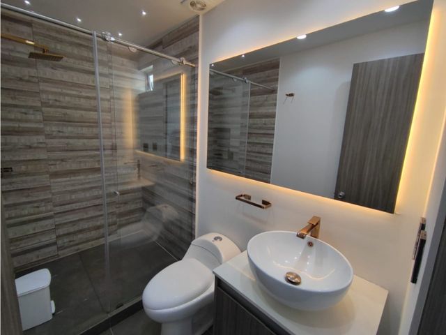 place photo 52