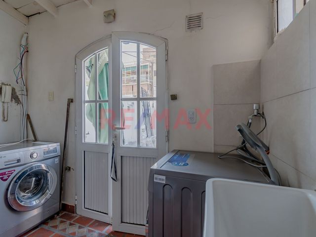 place photo 49