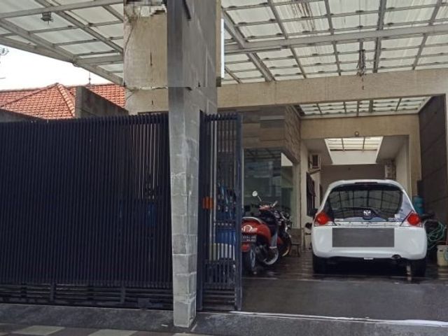 Disewakan Rumah Di Jl. Kartini , Surabaya
