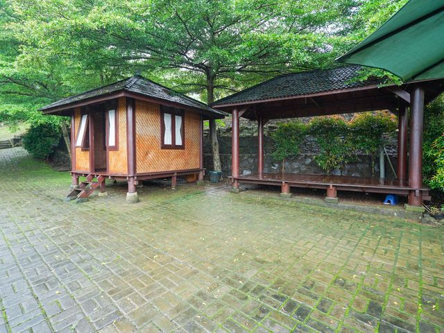 place photo 255
