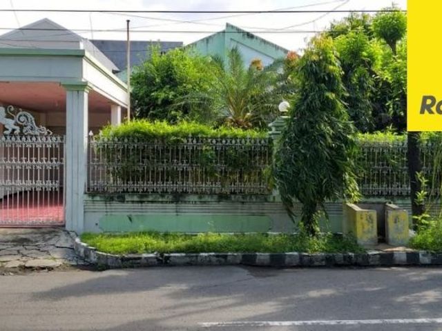 Rumah Disewakan di Raya Sukomanunggal Jaya, Surabaya