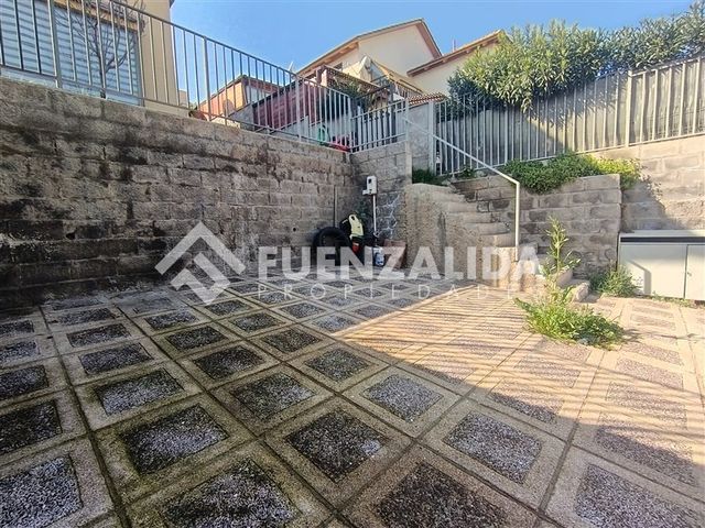 place photo 48
