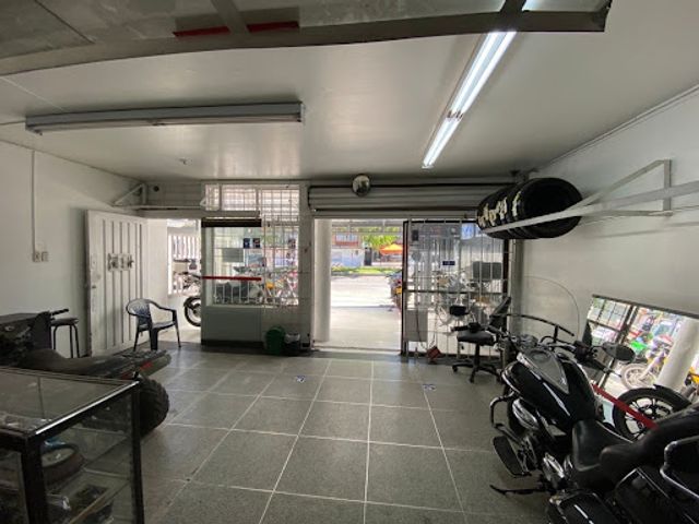 place photo 18