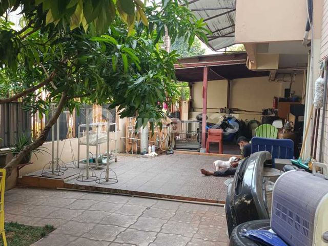 Rumah Hoek Luas di Taman Kedoya Baru – Lokasi Strategis, Harga Nego!, Endh