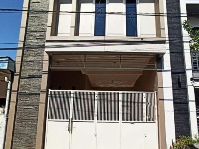 Rumah Ploso Timur, Furnish, Furnish, Row 2 Mobil