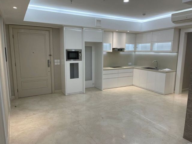 Dijual Apartemen Mewah The Peak Residence Surabaya