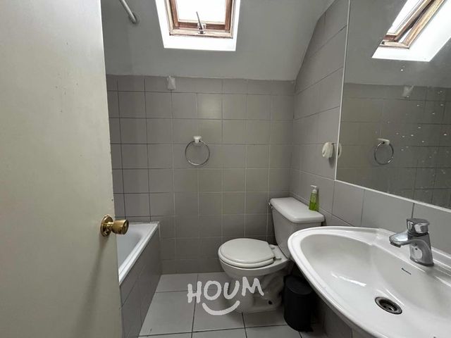 place photo 52