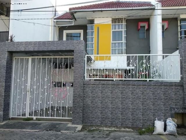 Rumah di Lebak Indah Town House, Murah