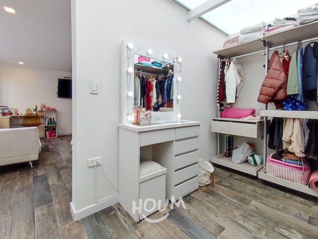 place photo 34