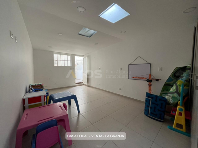 place photo 15