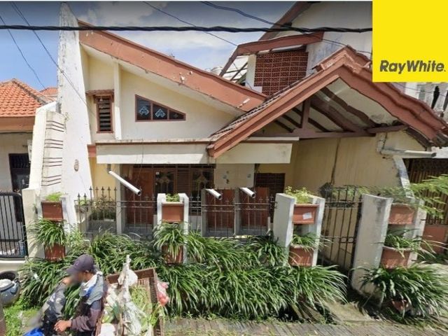 Dijual Rumah Lokasi di Jl. Pakis Tirtosari, Surabaya