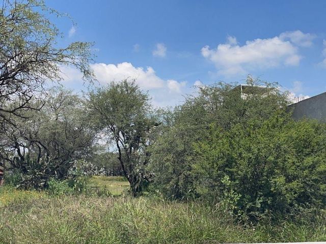 Terreno en venta en la charretera Tequisquiapan│ Anturio