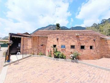 place photo 41