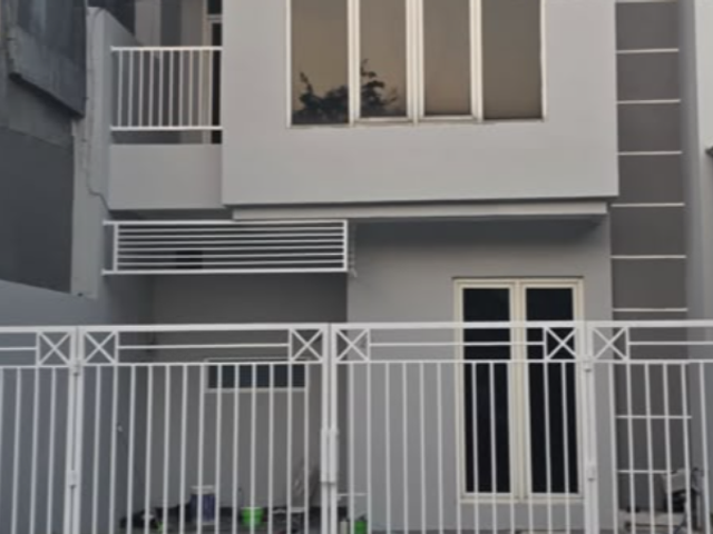 RUMAH/ KANTOR  (KOSONGAN)  PARKIR MOBIL ENAK / JALAN KEMBAR Bumi Marina Emas