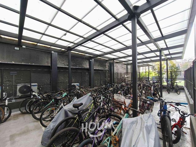 place photo 24