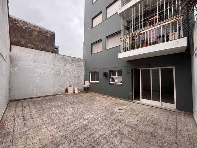 place photo 18