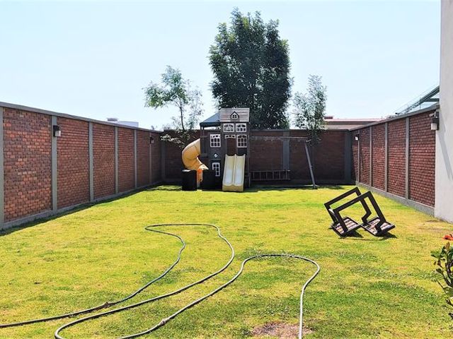 place photo 90