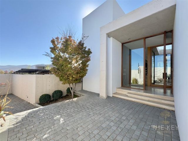 place photo 46