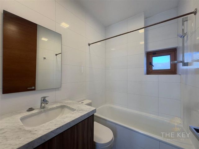 place photo 53