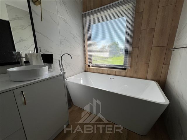 place photo 37