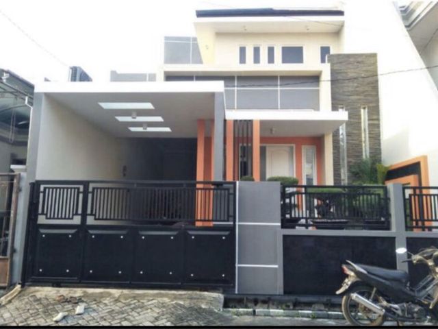 Rumah 2 Lantai Siap Huni Karah Tama Jambangan Surabaya