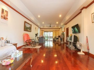 place photo 28