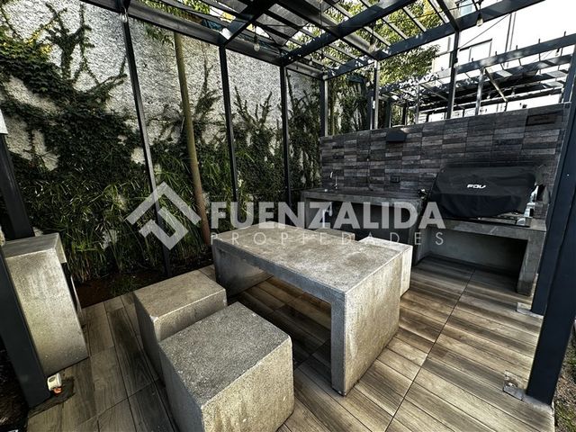 place photo 58