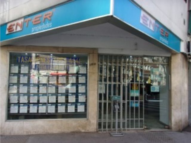 VENTA COCHERA V.GOMEZ 2700