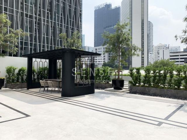 place photo 51