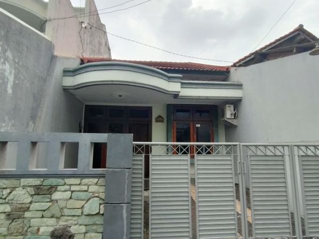 Di jual rumah di jalan badak