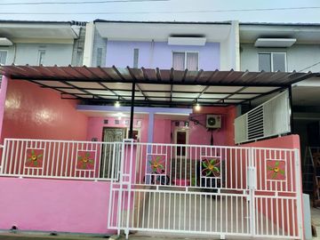 Dijual Rumah Bagus 2 Lantai 800jtan Negoo di Tangerang