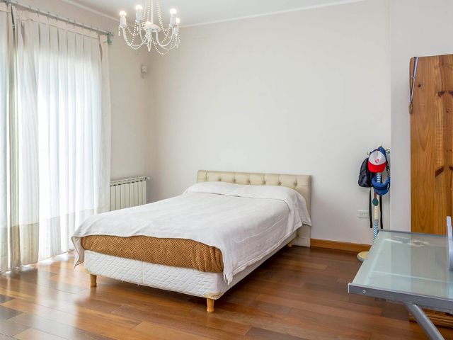 place photo 54