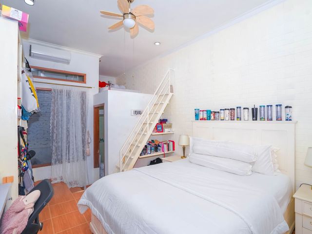 place photo 60