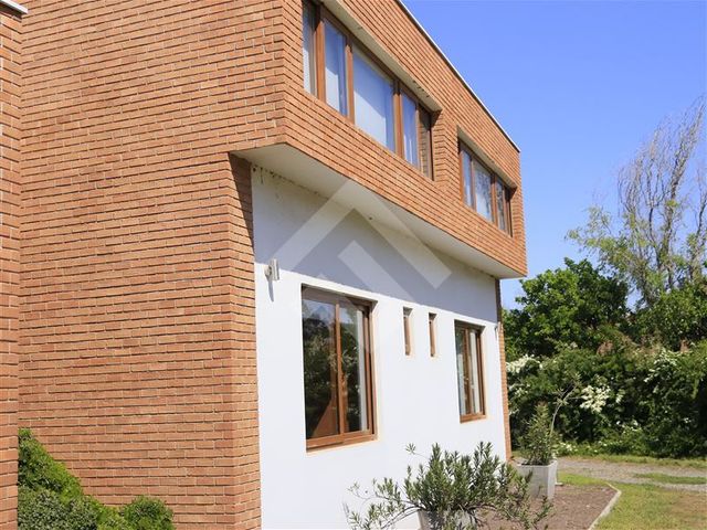place photo 43