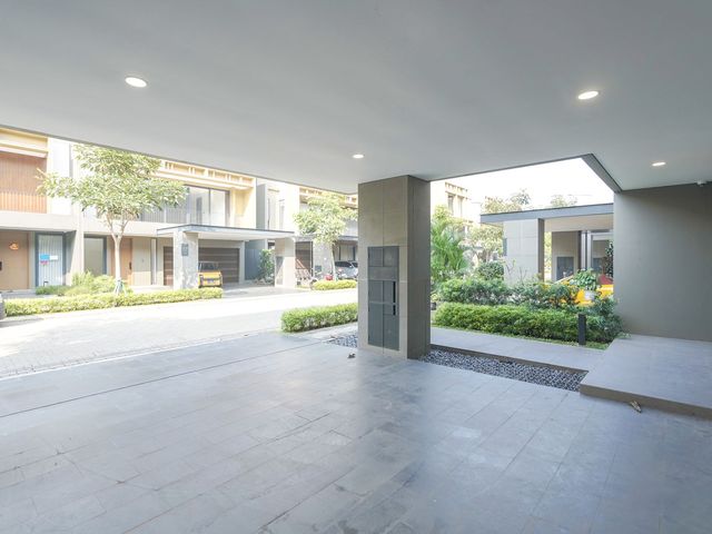place photo 80