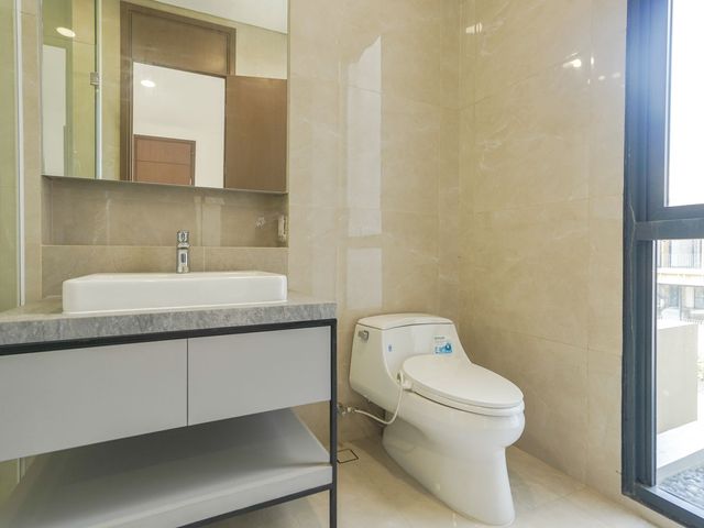 place photo 69