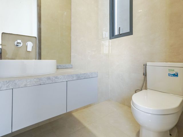 place photo 52