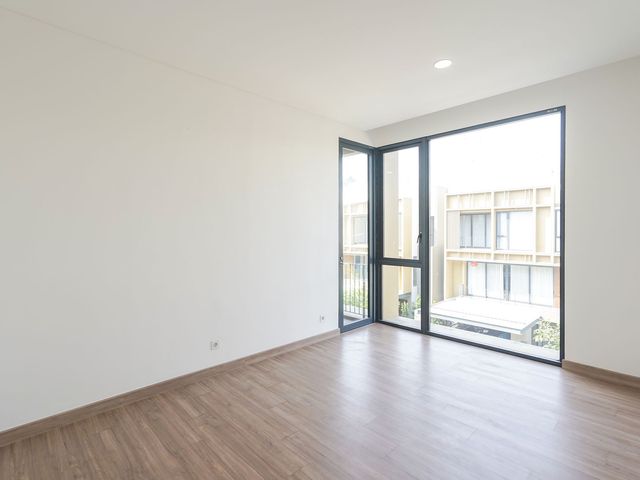 place photo 71