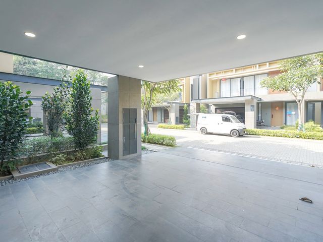 place photo 81