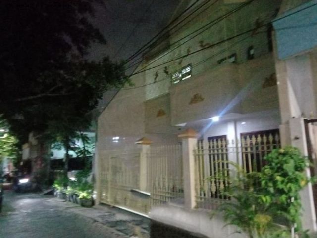 RUMAH 2,5 LANTAI LEBAK REJO KENJERAN, Strategis