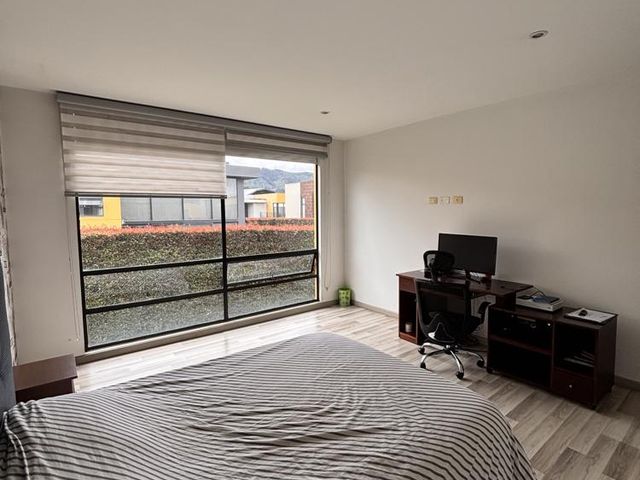 place photo 51
