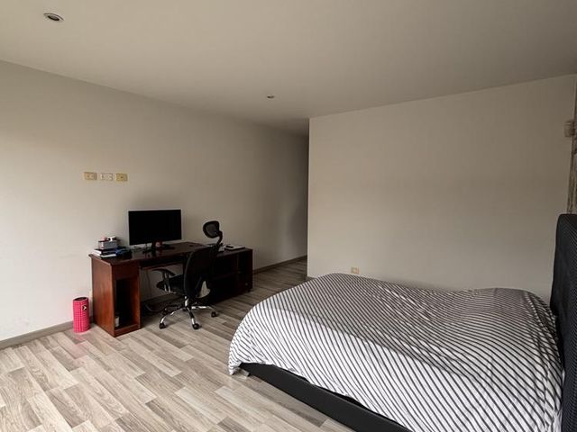 place photo 50